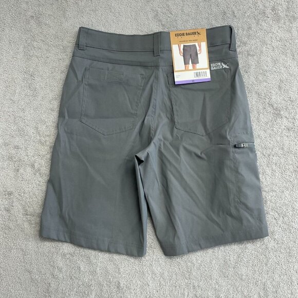 NEW Eddie Bauer Men's Size 30 Rainier 10" Tech Shorts Gray Outdoor Cargo - Picture 3 of 7